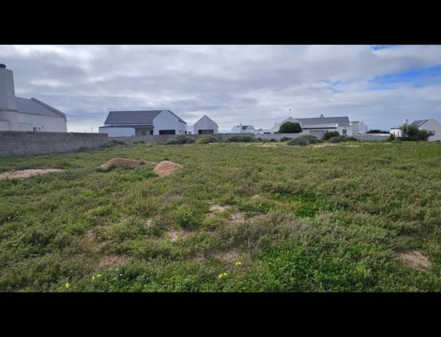 3 BEDROOM HOUSE FOR SALE IN BRITANNIA BAY